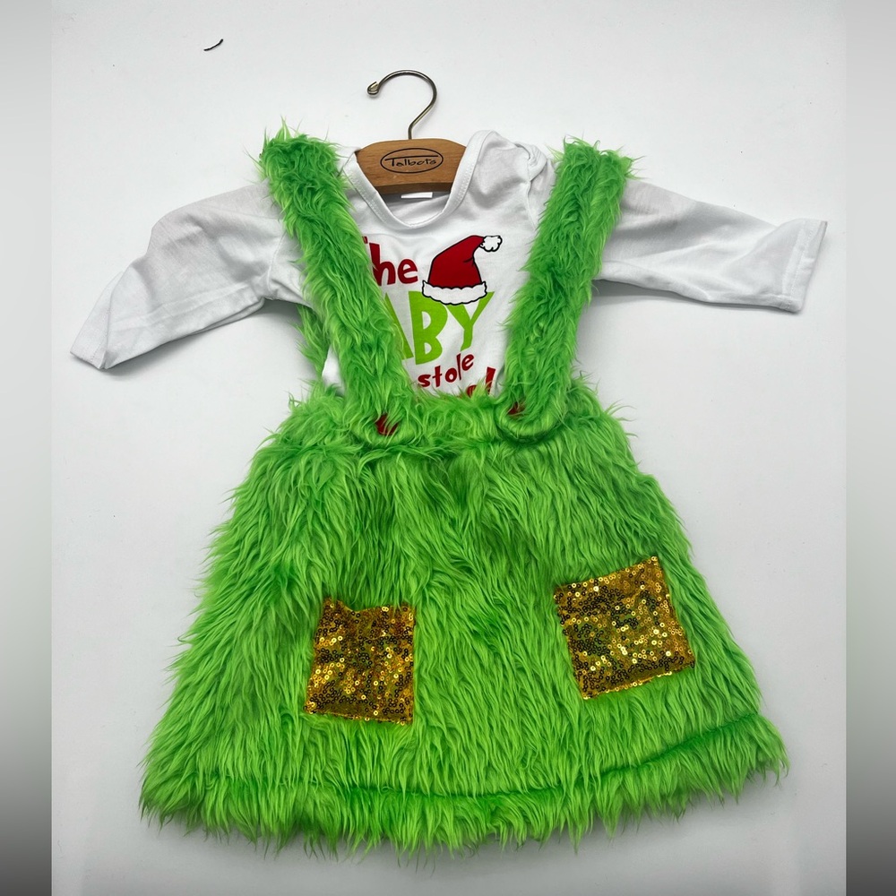 NWOT Baby Grinch outfit